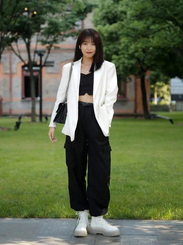 矮个子男生工装裤搭配,矮子穿工装裤